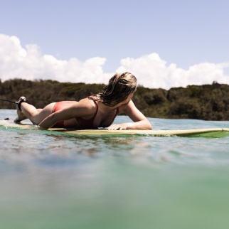 The General Epoxy 8'0" Blue - Lifestyle