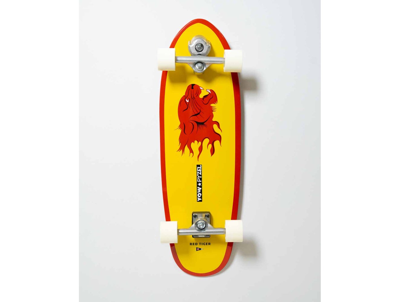Surfskate YOW Red Tiger 32.6" Pyzel x YOW Completo