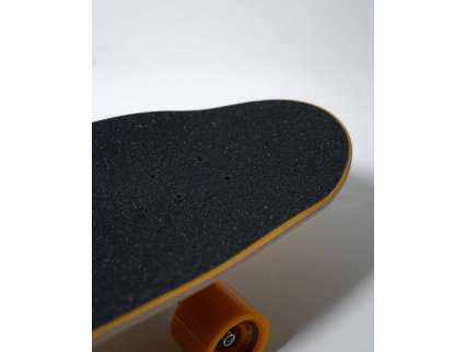 Surfskate YOW Fanning Falcon Performer 33.5" Completo